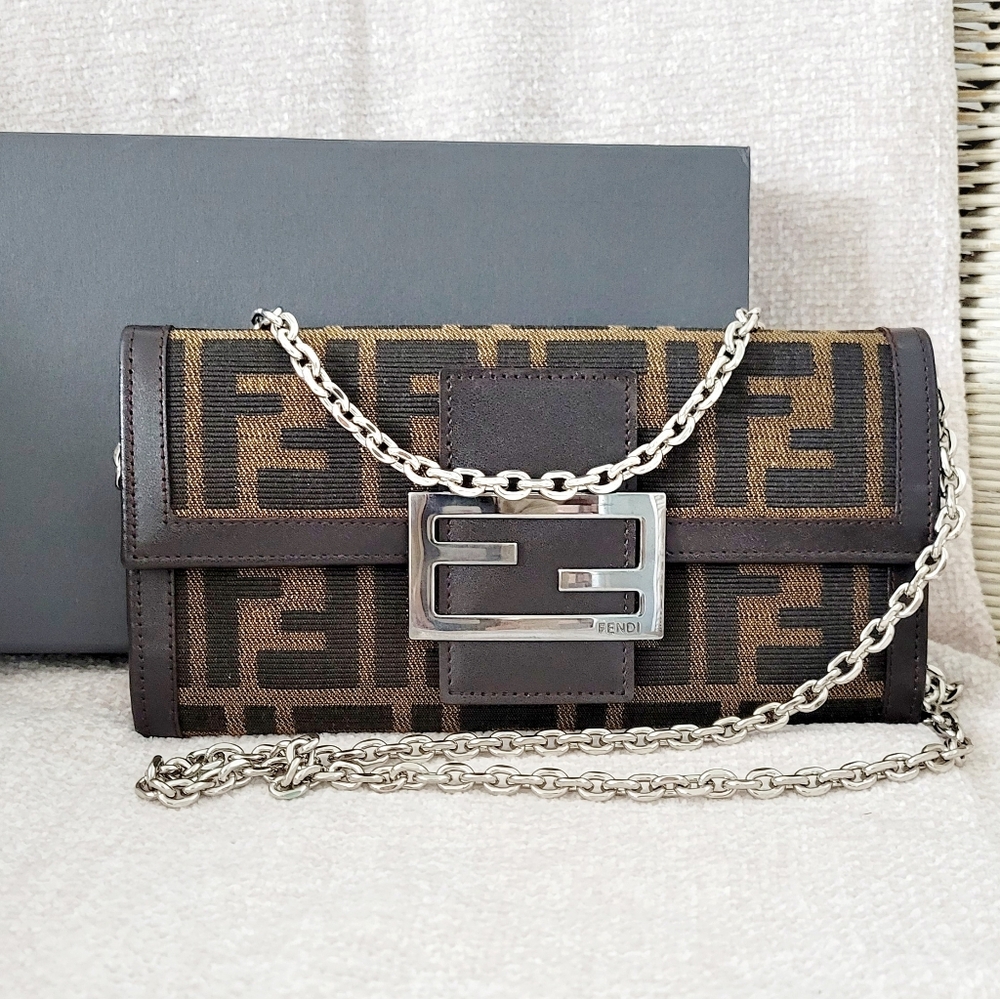 Fendi Zucca FF Pochette Wallet W Chain Crossbody Mama Baguette